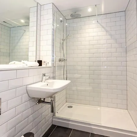 Stylish Modern Apartment In Central Manchester Exterior photo